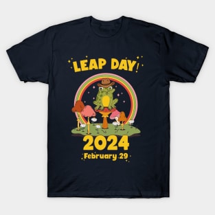 Funny Frog Leap Day Year 2024 February 29 Birthday Boy T-Shirt